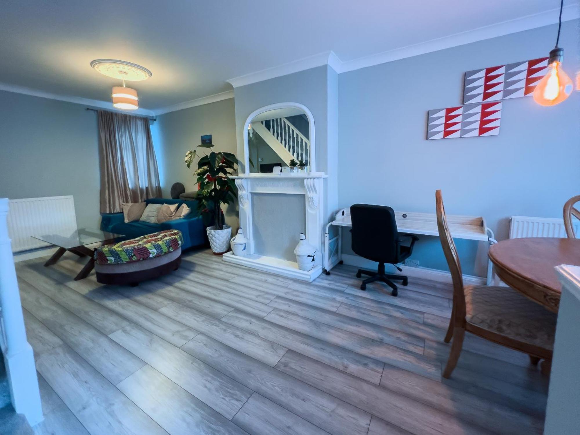 Spacious Retreat - Remote Worker & Family Friendly Портцмаус Экстерьер фото
